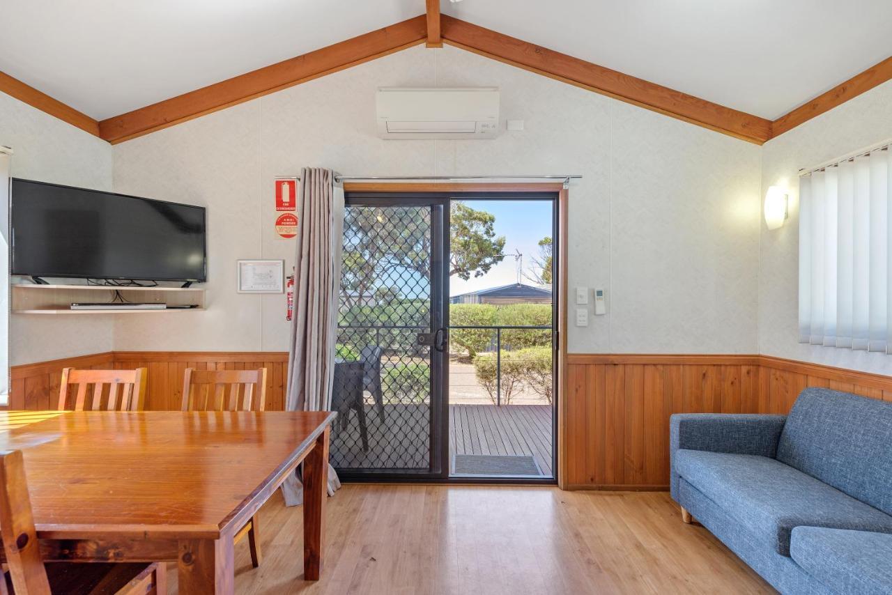 Discovery Parks - Foreshore 3*